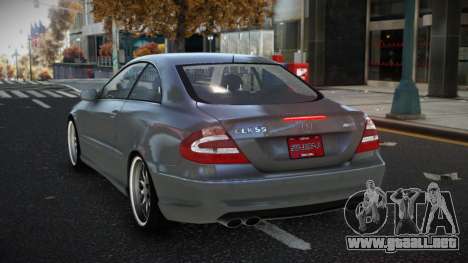 Mercedes-Benz CLK55 AMG Beuxa para GTA 4