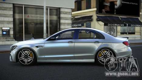 Mercedes-Benz E63 AMG Exif para GTA 4