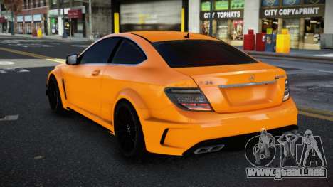 Mercedes-Benz C63 AMG Fabitolo para GTA 4