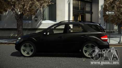 Mercedes-Benz ML 500 Buzajig para GTA 4