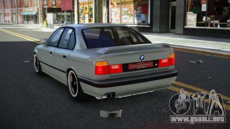 BMW M5 E34 Yarpa para GTA 4