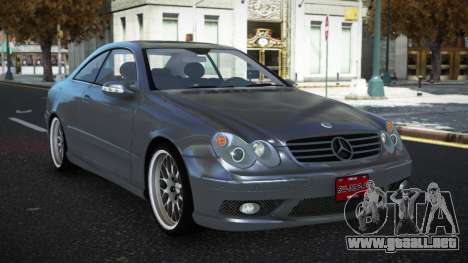 Mercedes-Benz CLK55 AMG Beuxa para GTA 4