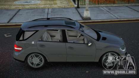 Mercedes-Benz ML63 AMG Xabecuqu para GTA 4