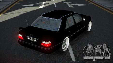 Mercedes-Benz E500 Visgeluw para GTA 4
