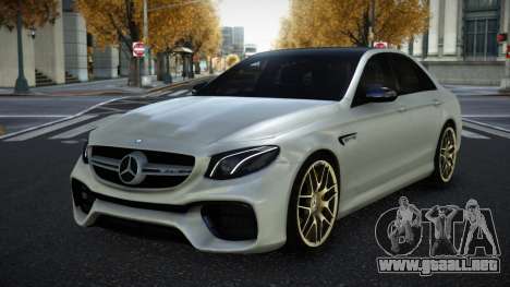 Mercedes-Benz E63S AMG Daglis para GTA 4