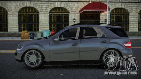 Mercedes-Benz ML63 AMG Xabecuqu para GTA 4