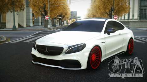 Mercedes-Benz C63S AMG Luladanog para GTA 4