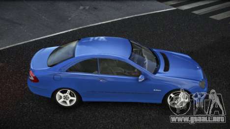 Mercedes-Benz CLK 63 AMG Fefaduqa para GTA 4