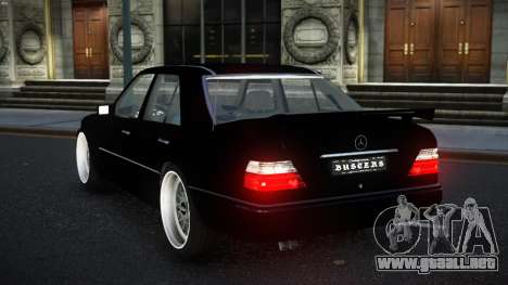 Mercedes-Benz E500 Visgeluw para GTA 4