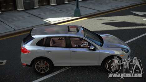Porsche Cayenne Erkeen para GTA 4