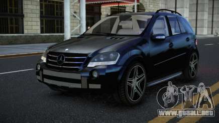 Mercedes-Benz ML63 AMG Baksixime para GTA 4