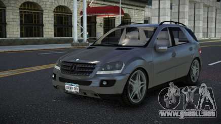 Mercedes-Benz ML63 AMG Xabecuqu para GTA 4