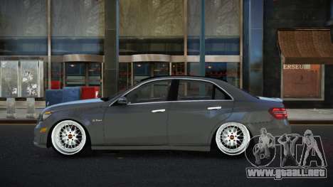 Mercedes-Benz E63 AMG Fogsuhufe para GTA 4