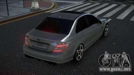 Mercedes-Benz C63 AMG Mivfibada para GTA 4