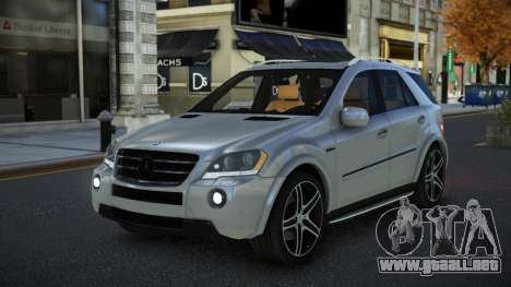 Mercedes-Benz ML63 AMG Denebuqah para GTA 4