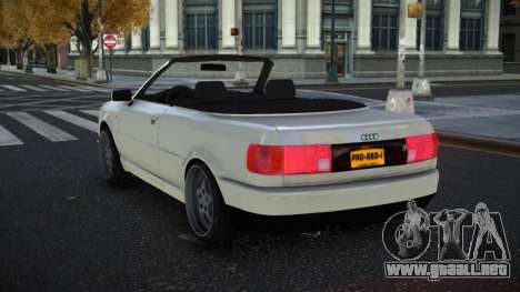 Audi 80 Luksiz para GTA 4