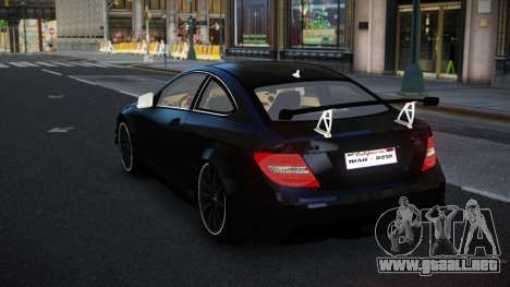 Mercedes-Benz C63 AMG Zogsixaqu para GTA 4