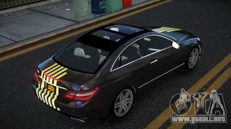 Mercedes-Benz E500 Ashah S11 para GTA 4