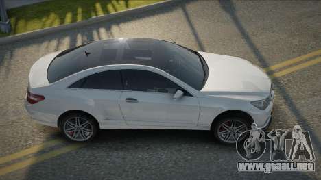 Mercedes-Benz E500 Exphia para GTA San Andreas