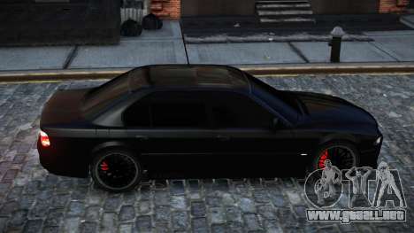 BMW 750i Sefi para GTA 4