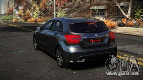 Mercedes-Benz A45 AMG Zutnum para GTA 4