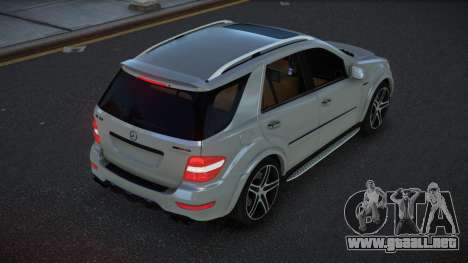 Mercedes-Benz ML63 AMG Denebuqah para GTA 4