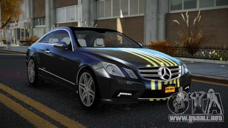 Mercedes-Benz E500 Ashah S11 para GTA 4