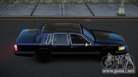 Lincoln Town Car Fojixuzel para GTA 4