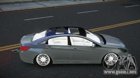 Hyundai Sonata Rovis para GTA 4