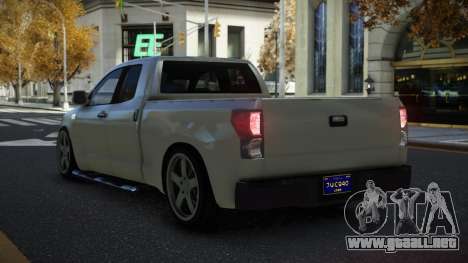 Toyota Tundra Ravixe para GTA 4