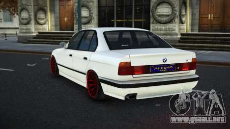 BMW M5 Sukro para GTA 4
