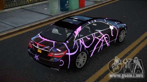 Mercedes-Benz E500 Ashah S9 para GTA 4