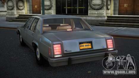 Ford LTD Crown Victoria Dokpovasu para GTA 4