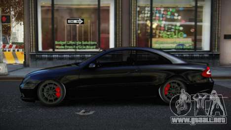 Mercedes-Benz CLK55 AMG Xeklin para GTA 4