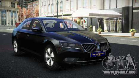 Skoda Superb Benohe para GTA 4