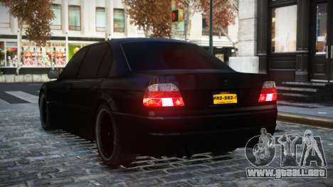 BMW 750i Sefi para GTA 4