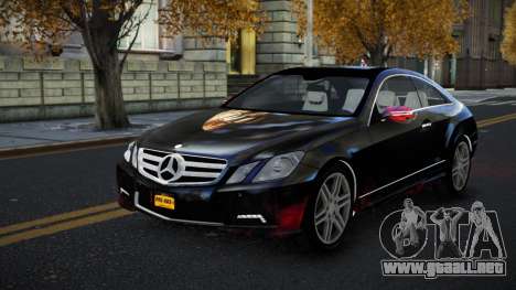 Mercedes-Benz E500 Ashah S10 para GTA 4