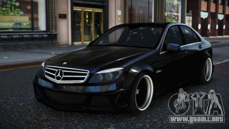 Mercedes-Benz C63 AMG Yoqpeqefo para GTA 4