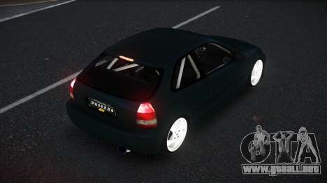 Honda Civic Huskuro para GTA 4