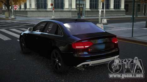 Audi S4 Yivmenuyi para GTA 4