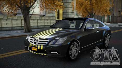 Mercedes-Benz E500 Ashah S11 para GTA 4