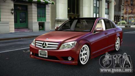 Mercedes-Benz C350 Qulaze para GTA 4
