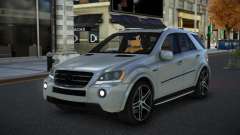 Mercedes-Benz ML63 AMG Denebuqah para GTA 4