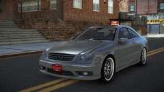 Mercedes-Benz CLK55 AMG Makdaz para GTA 4
