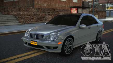Mercedes-Benz C32 AMG Yufazaf para GTA 4