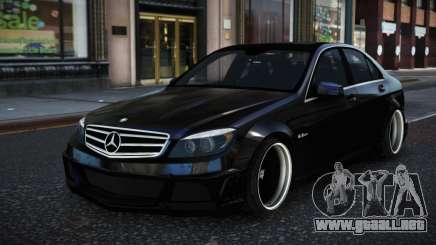 Mercedes-Benz C63 AMG Yoqpeqefo para GTA 4