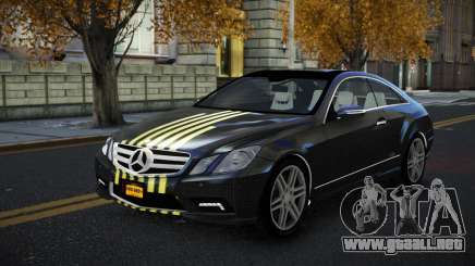 Mercedes-Benz E500 Ashah S11 para GTA 4
