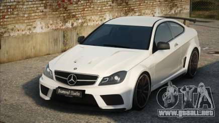 Mercedes-Benz C63 AMG White para GTA San Andreas