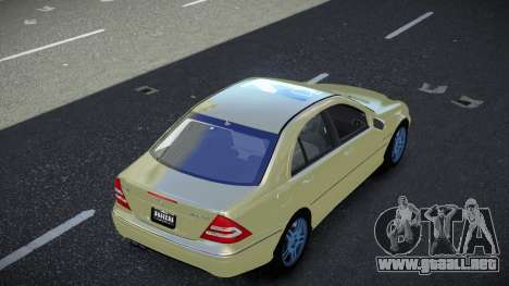 Mercedes-Benz C32 AMG Zaju para GTA 4