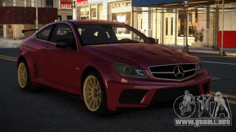 Mercedes-Benz C63 AMG Yizujule para GTA 4